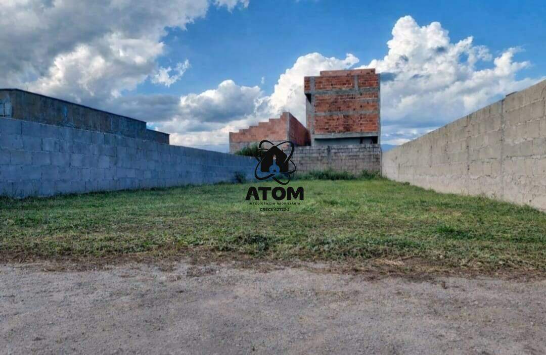 Terreno/Lote à venda no Areão: 