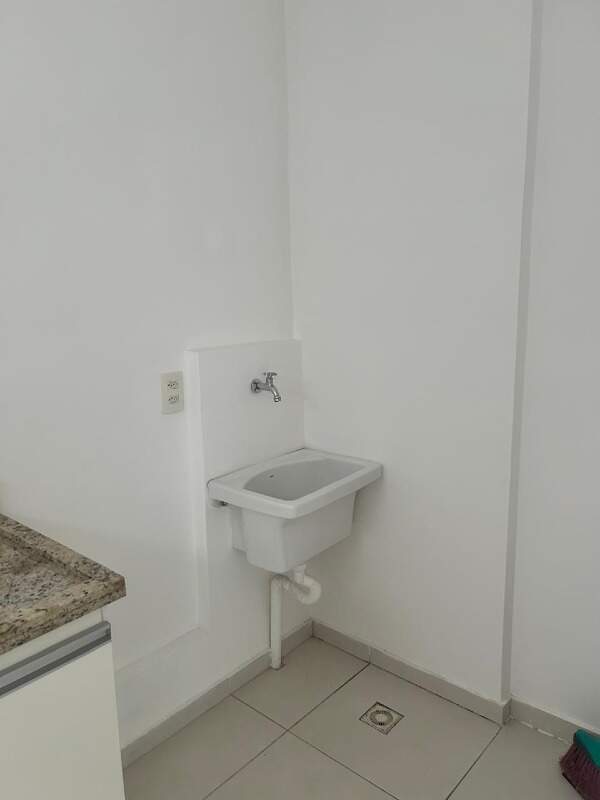 Kitnet para aluguel no Lavadouro de Areia: 