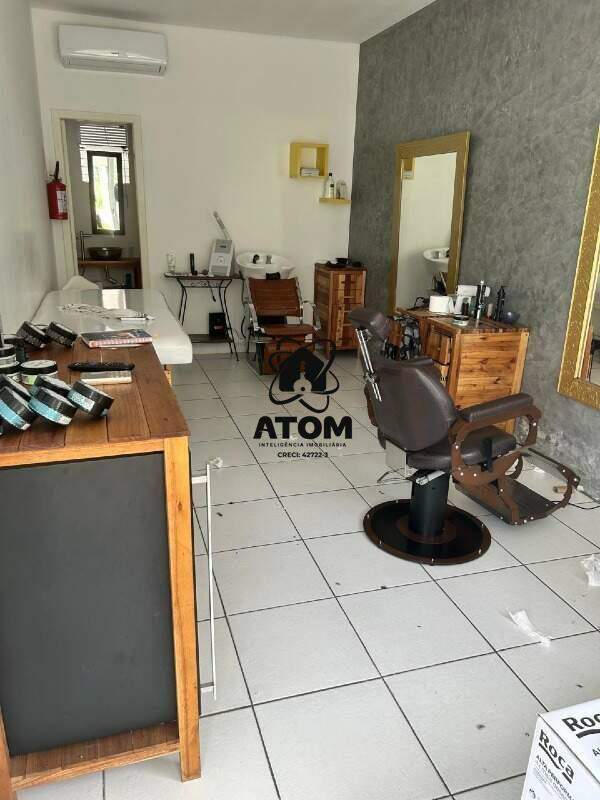 Sala para aluguel no Jardim Maria Augusta: 