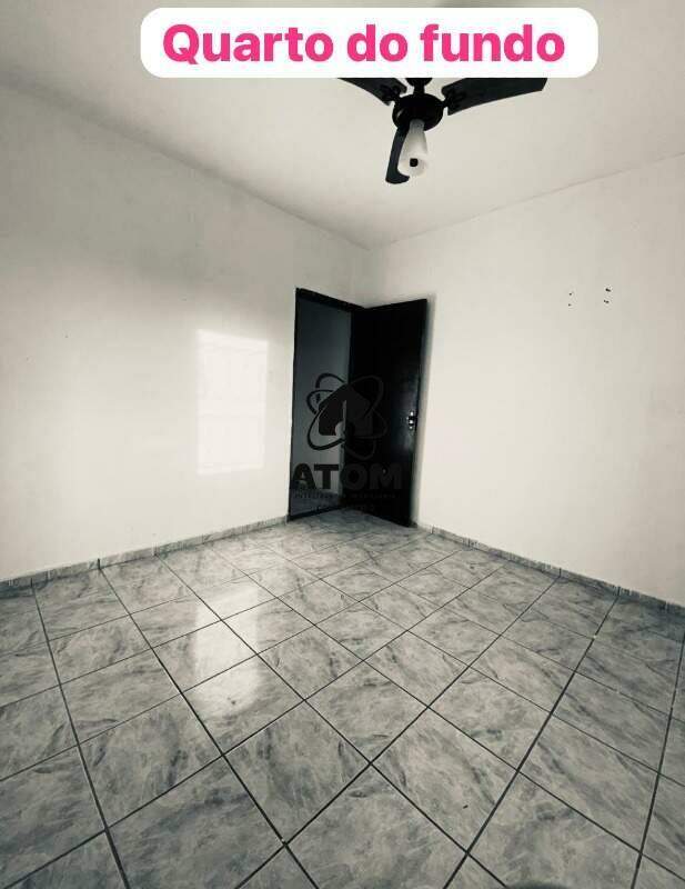Casa à venda no Jardim Gurilandia: 