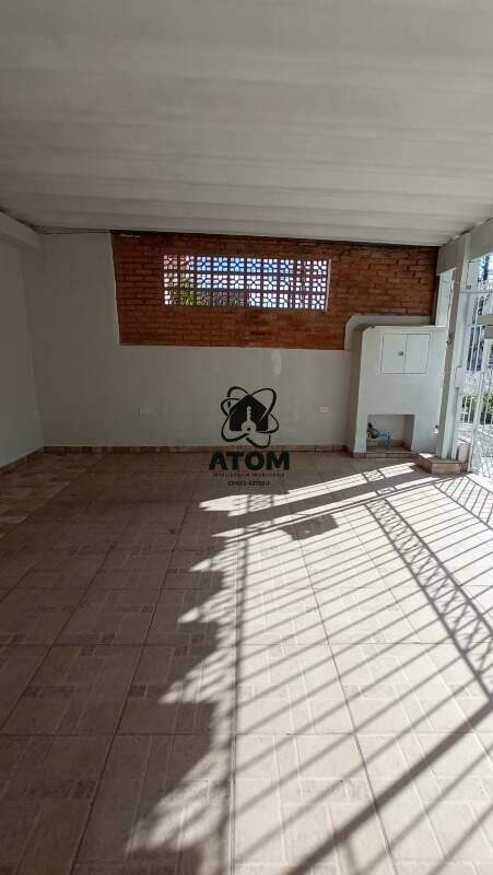 Casa para aluguel no Centro: 