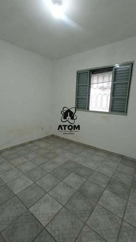 Casa para aluguel no Centro: 