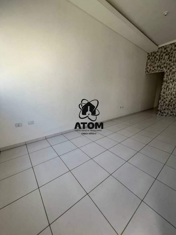 Casa à venda no Piracangaguá: 