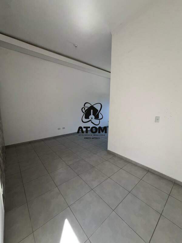 Casa à venda no Piracangaguá: 