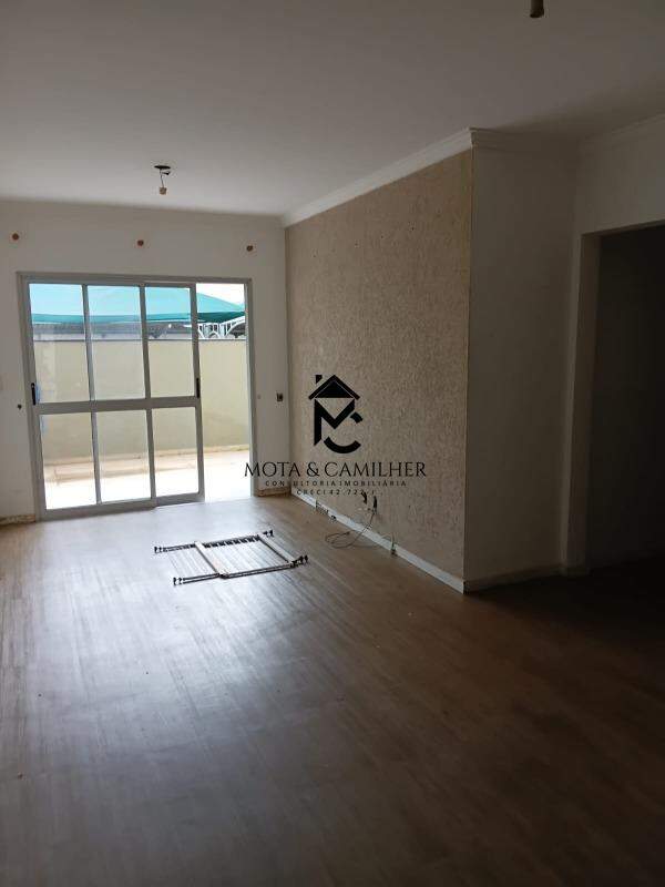 Apartamento à venda no Jardim dos Estados: 