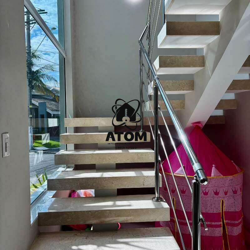 Casa em condominio à venda no Loteamento Residencial Porto Seguro: 