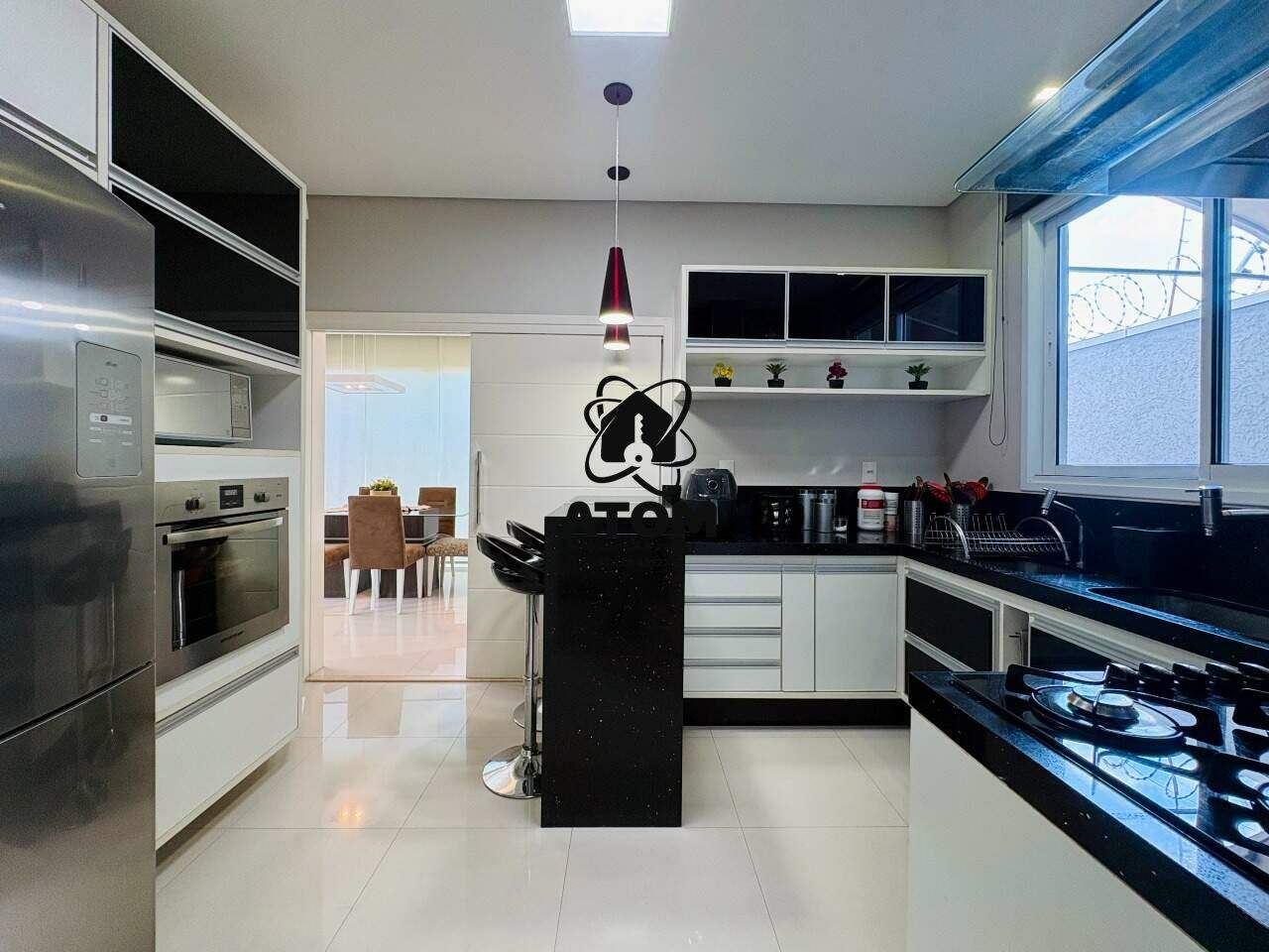 Casa em condominio à venda no Loteamento Residencial Porto Seguro: 