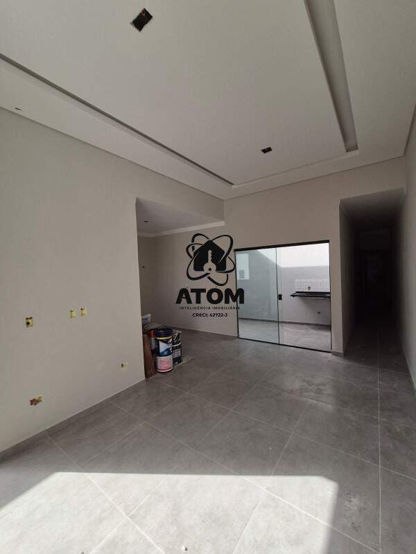Casa à venda no Areão: 