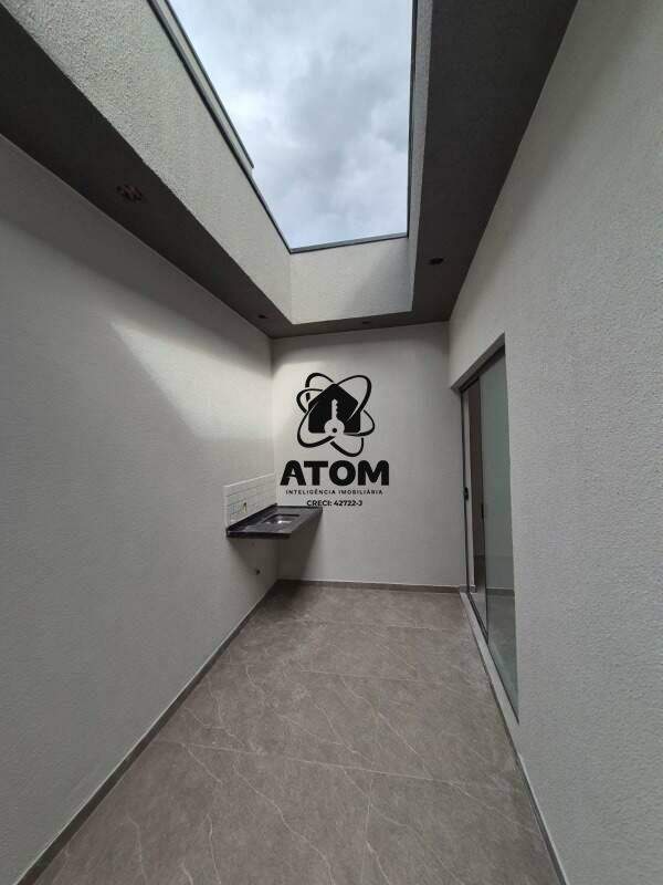 Casa à venda no Areão: 
