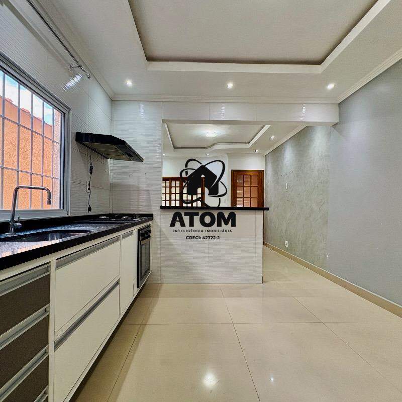 Casa à venda no Jardim do Sol: 