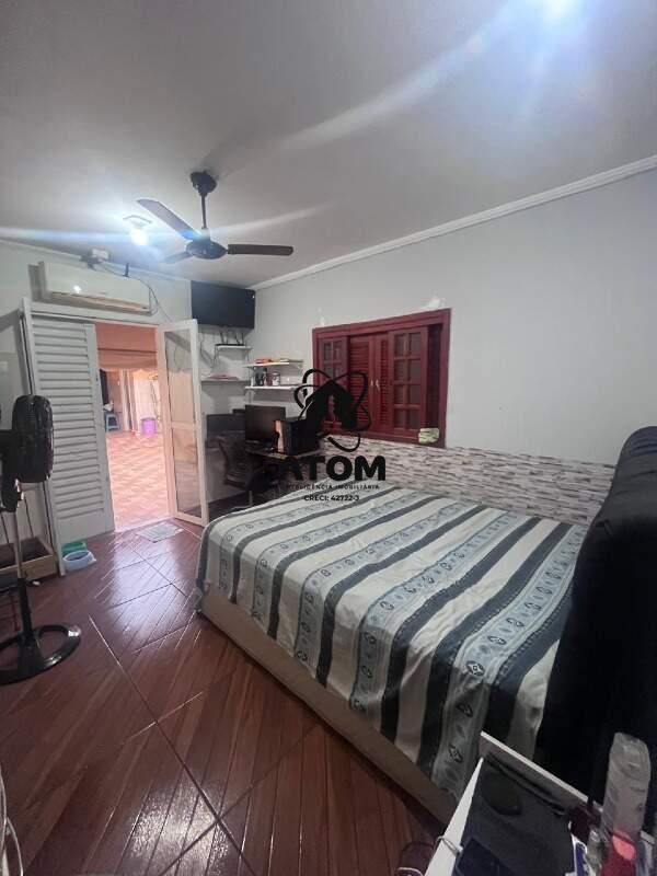 Casa à venda no Parque Urupês: 
