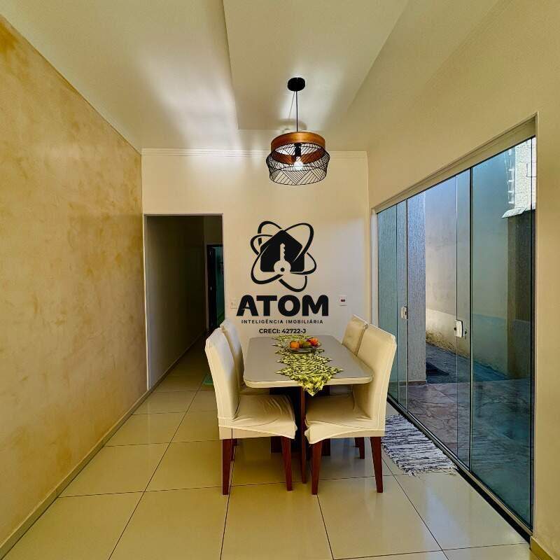 Casa à venda no Parque Urupês: 