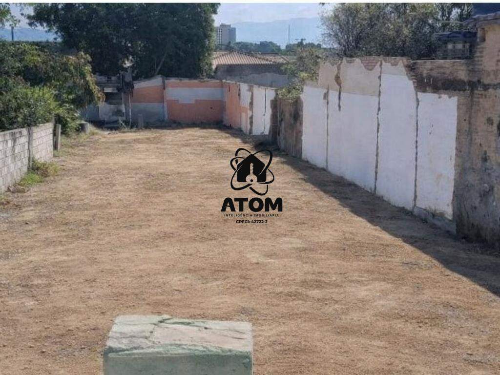 Lote à venda no Vila São José: 