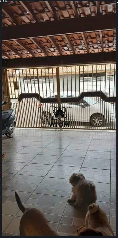 Casa à venda no Parque Arco Íris: 