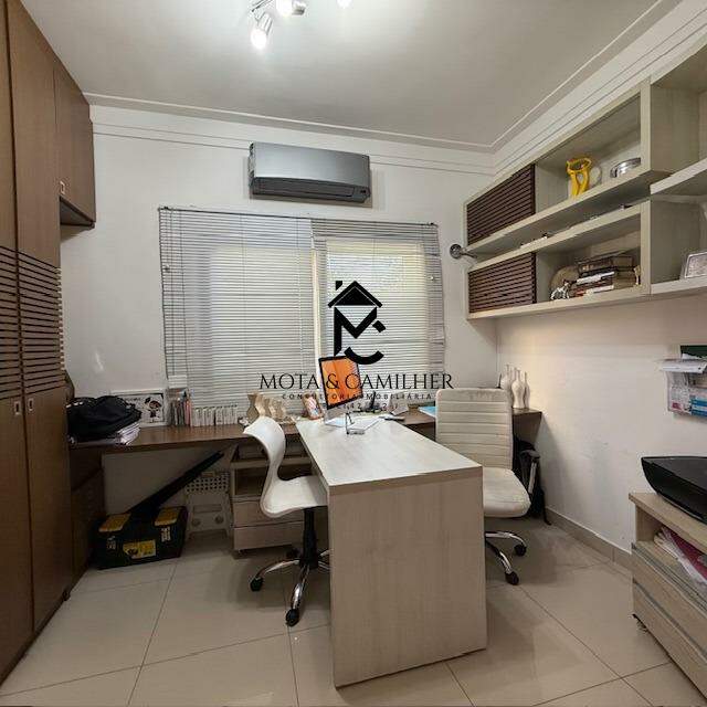 Casa em condominio à venda no Loteamento Residencial Porto Seguro: 