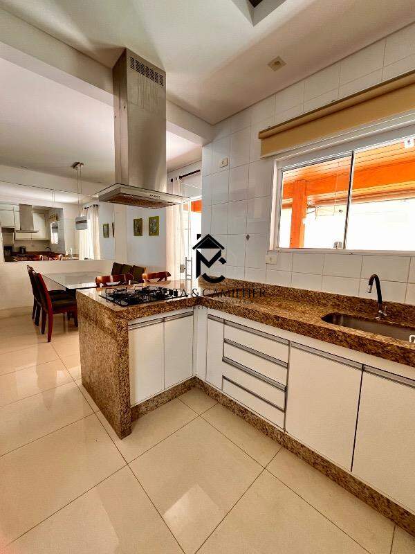 Casa em condominio à venda no Condomínio Veredas: 