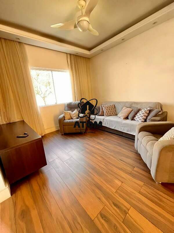 Casa em condominio à venda no Condomínio Veredas: 
