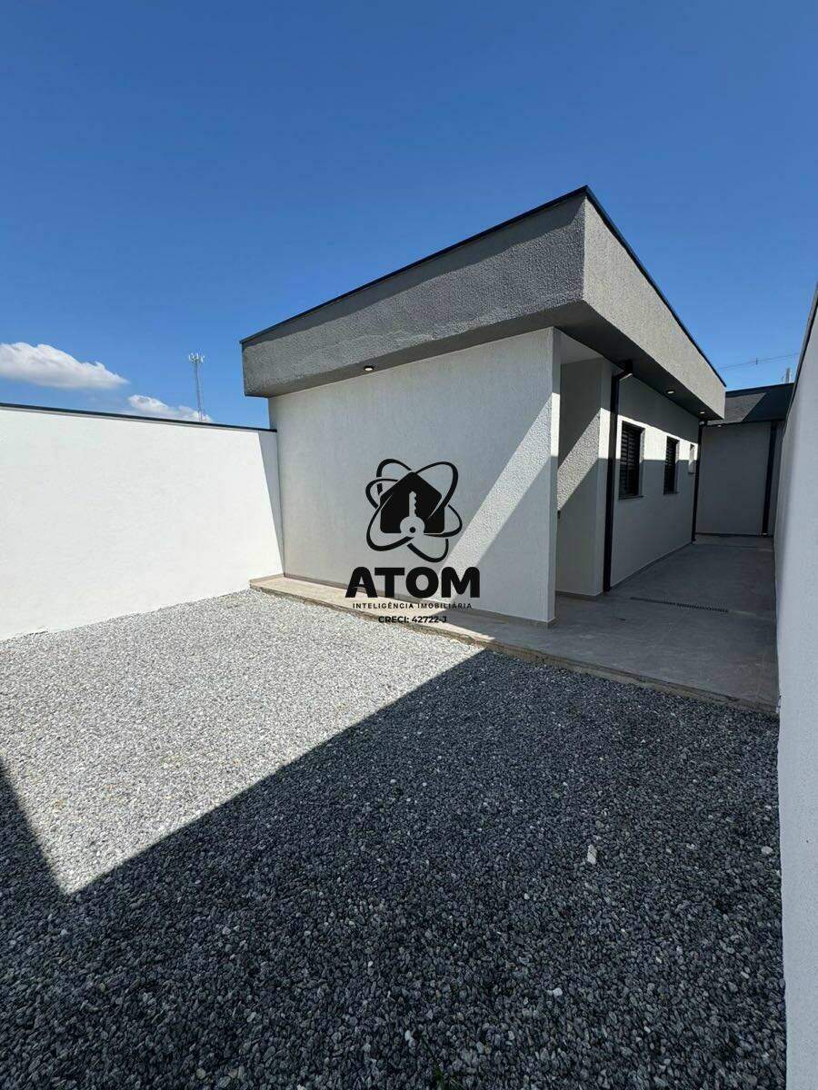 Casa à venda no Areão: 