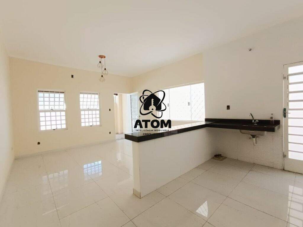 Casa para aluguel no Jardim Santa Cruz: 