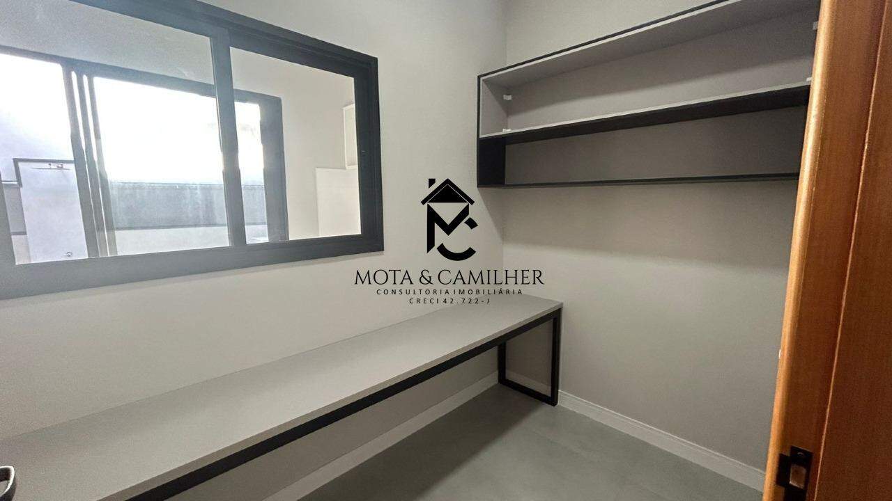 Casa em condominio à venda no Loteamento Residencial Pérola do Vale: 