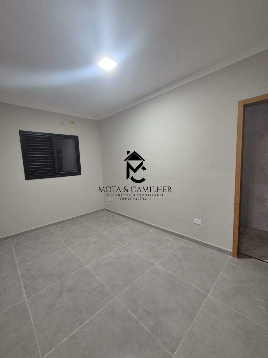 Casa à venda no Areão: 