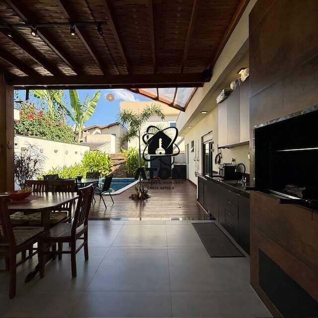 Casa em condominio à venda no Campos do Conde II: 