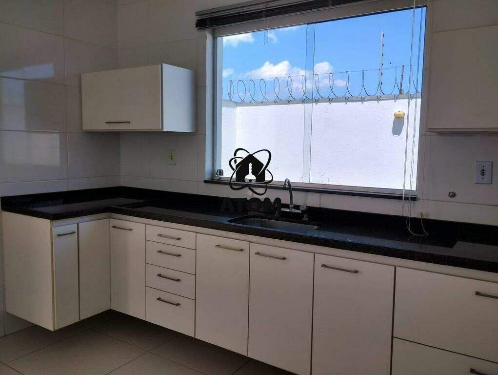 Casa em condominio à venda no Campos do Conde 1: 