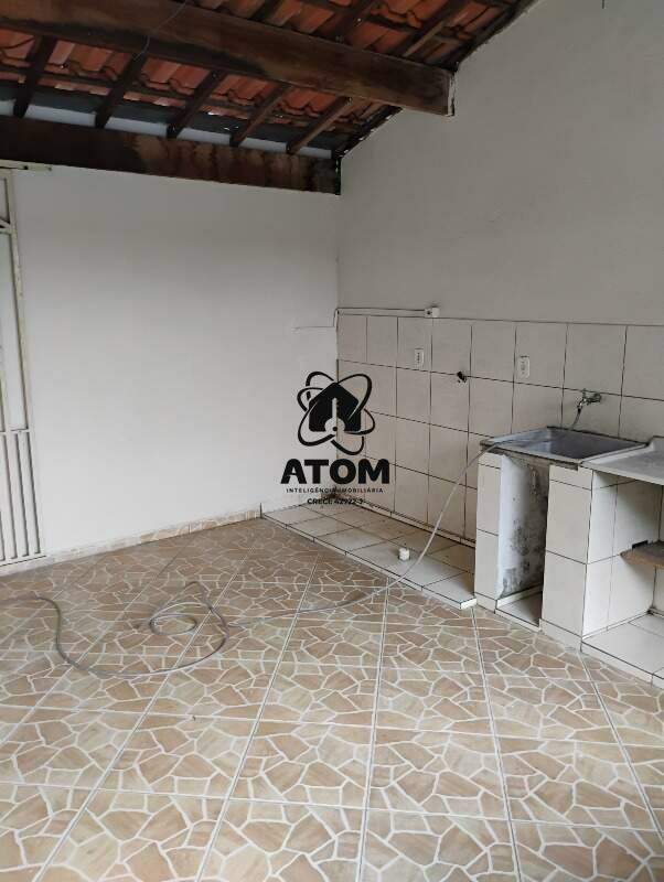 Casa para aluguel no Piracangaguá: 