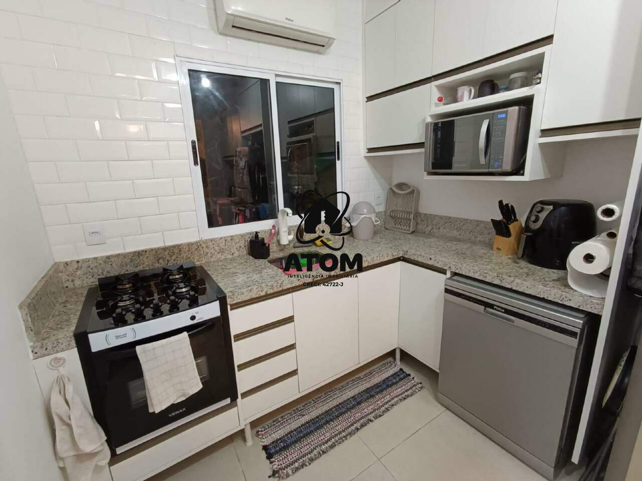 Casa em condominio à venda no Monte Belo: 