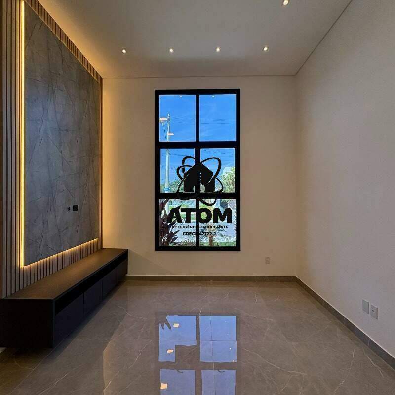 Casa em condominio à venda no Caminho Novo: 
