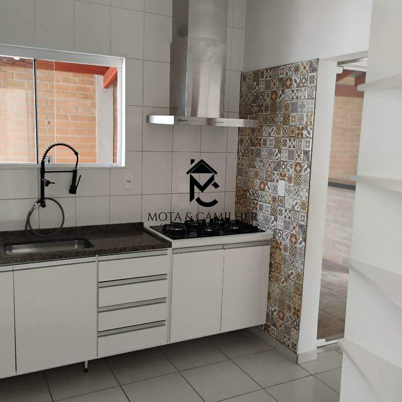 Casa em condominio para aluguel no Condomínio Veredas: 