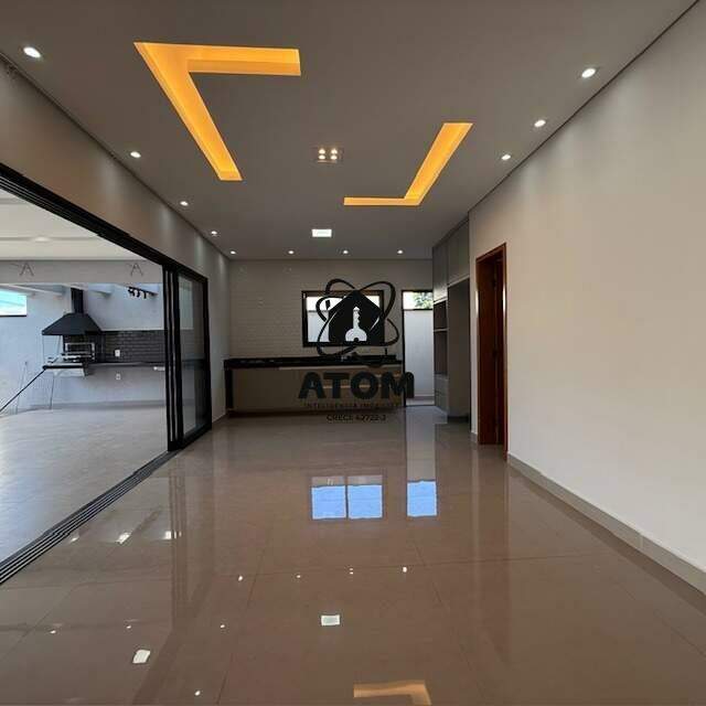 Casa em condominio à venda no Loteamento Residencial Campos do Conde II: 