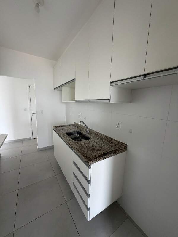 Apartamento à venda no Jardim das Nações: 