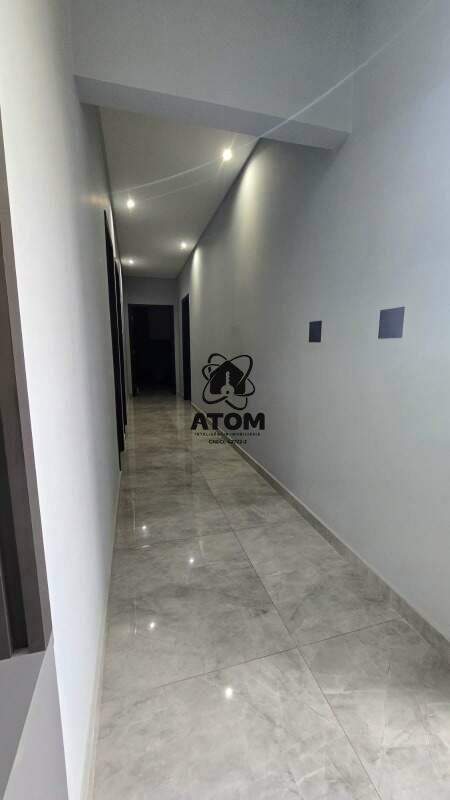 Casa para aluguel no Loteamento Comercial e Residencial Village da Serra: 