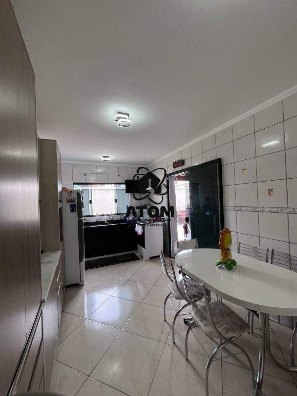 Casa à venda no Jardim Ana Rosa: 