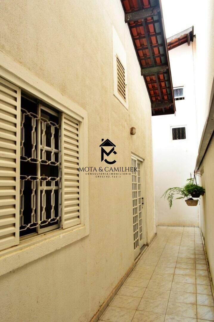 Casa à venda no Jardim Eulália: 