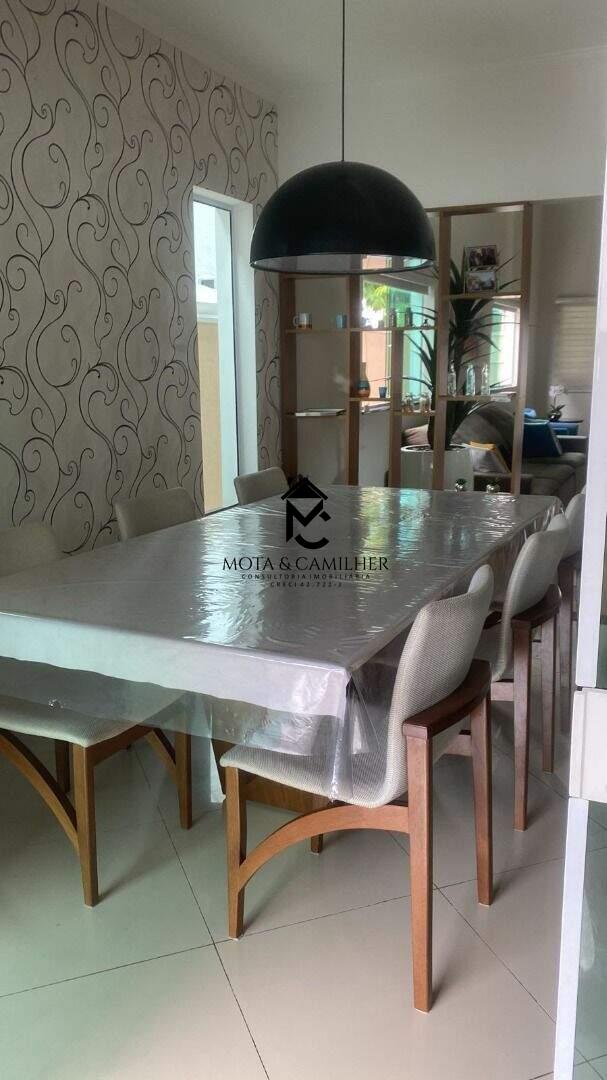 Casa em condominio à venda no Campos do Conde Chambord: 