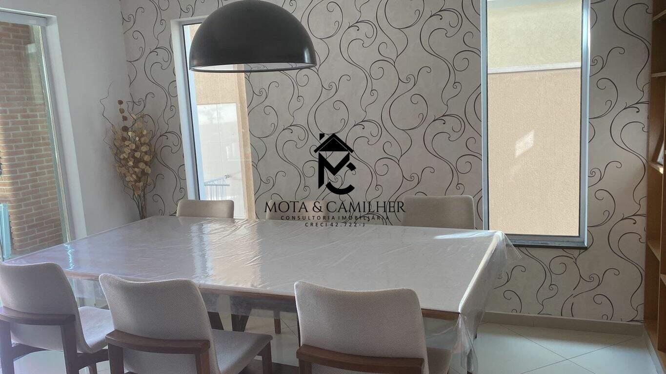 Casa em condominio à venda no Campos do Conde Chambord: 