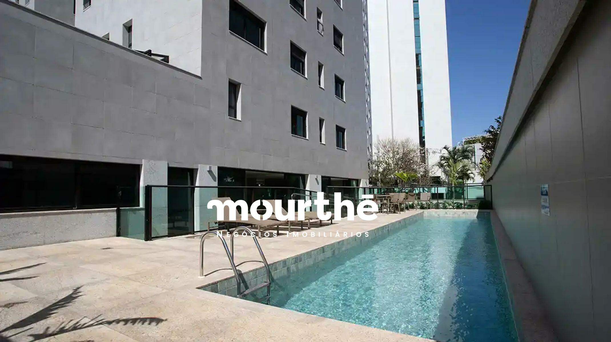 Apartamento à venda no Serra: Piscina área comum