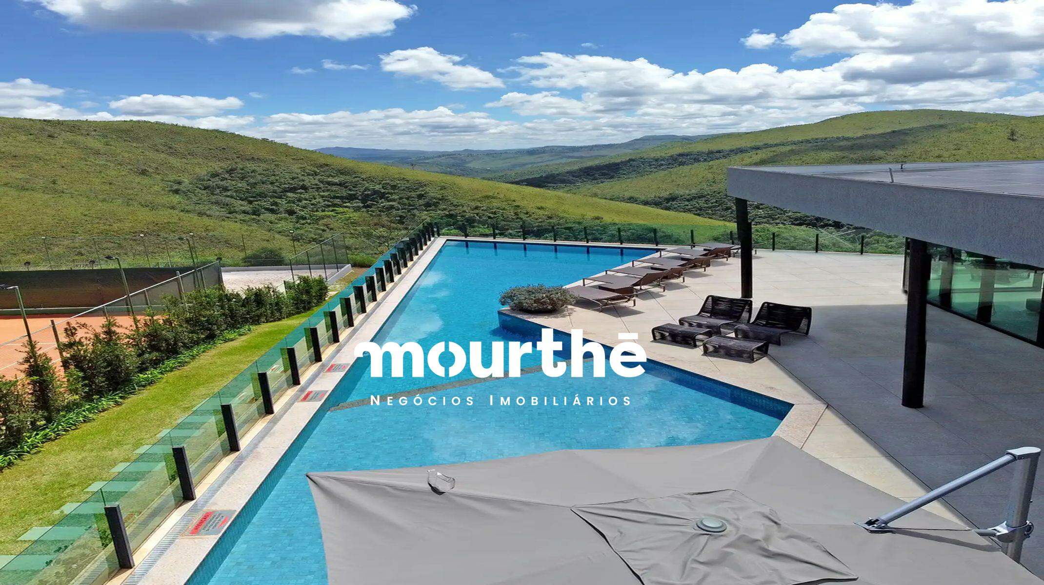 Apartamento à venda no Morro do Chápeu: Piscina com deck