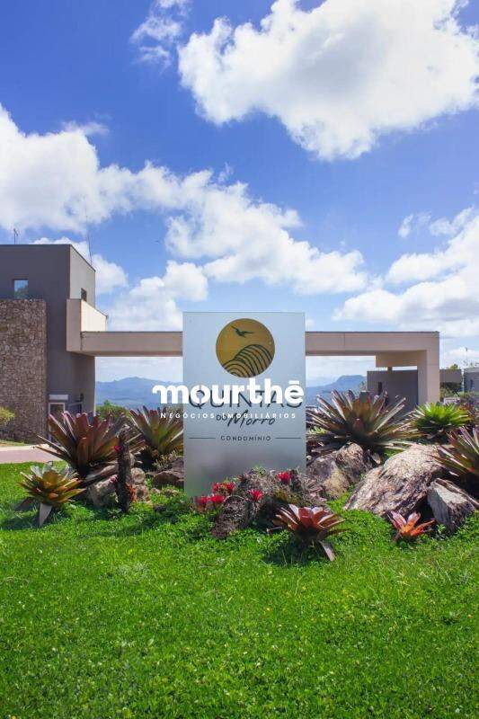 Lote em condomínio à venda no Quintas do Morro: 