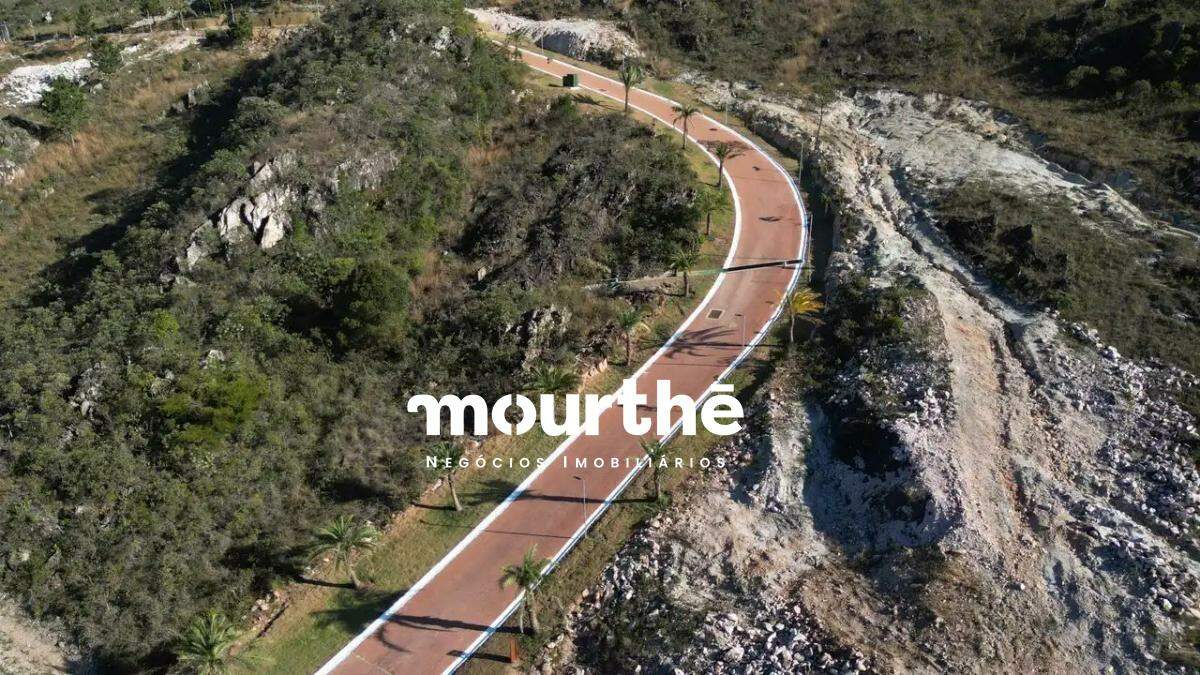 Lote em condomínio à venda no Quintas do Morro: 