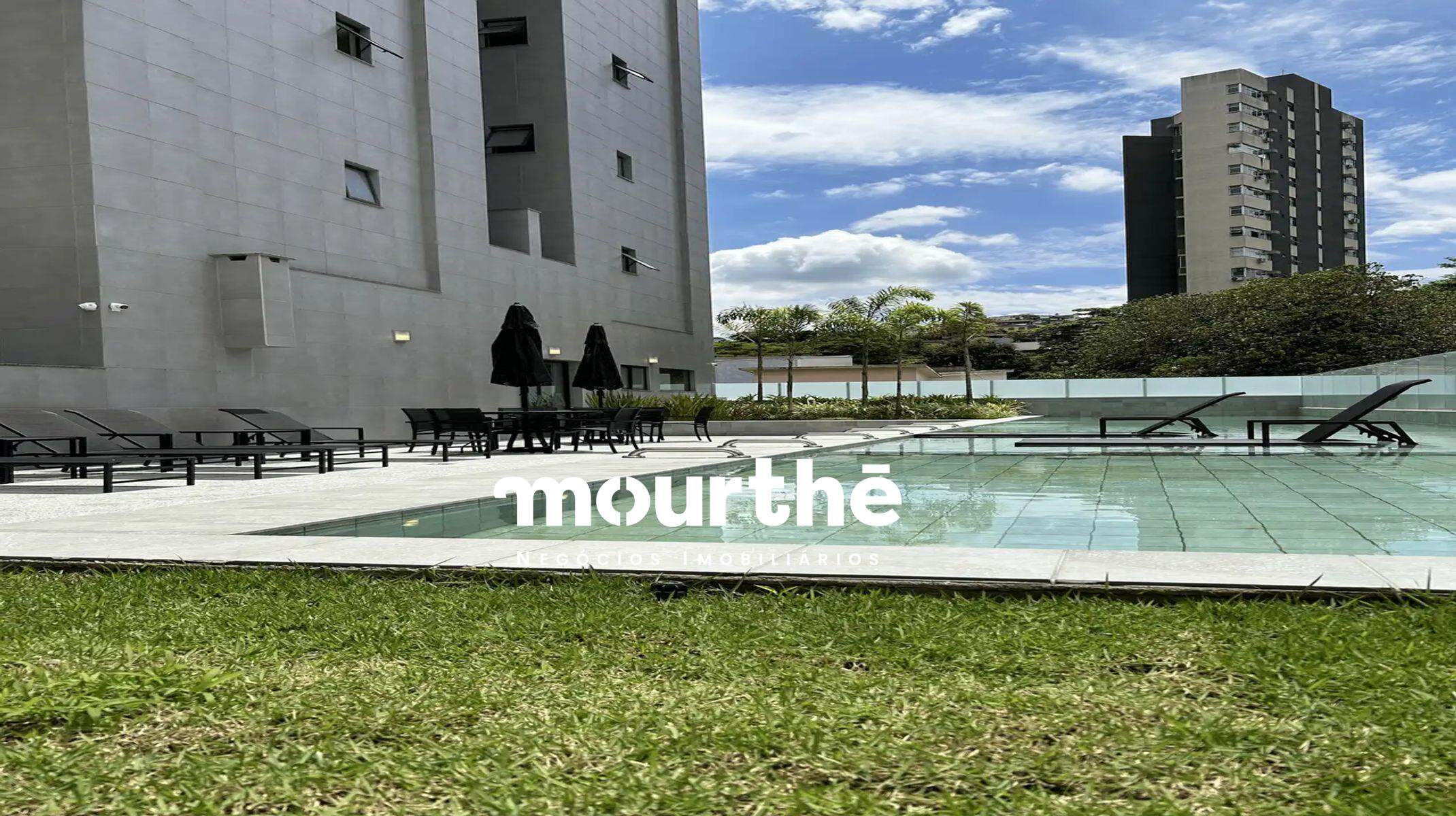 Apartamento à venda no São Lucas: Piscinas adulto e infantil