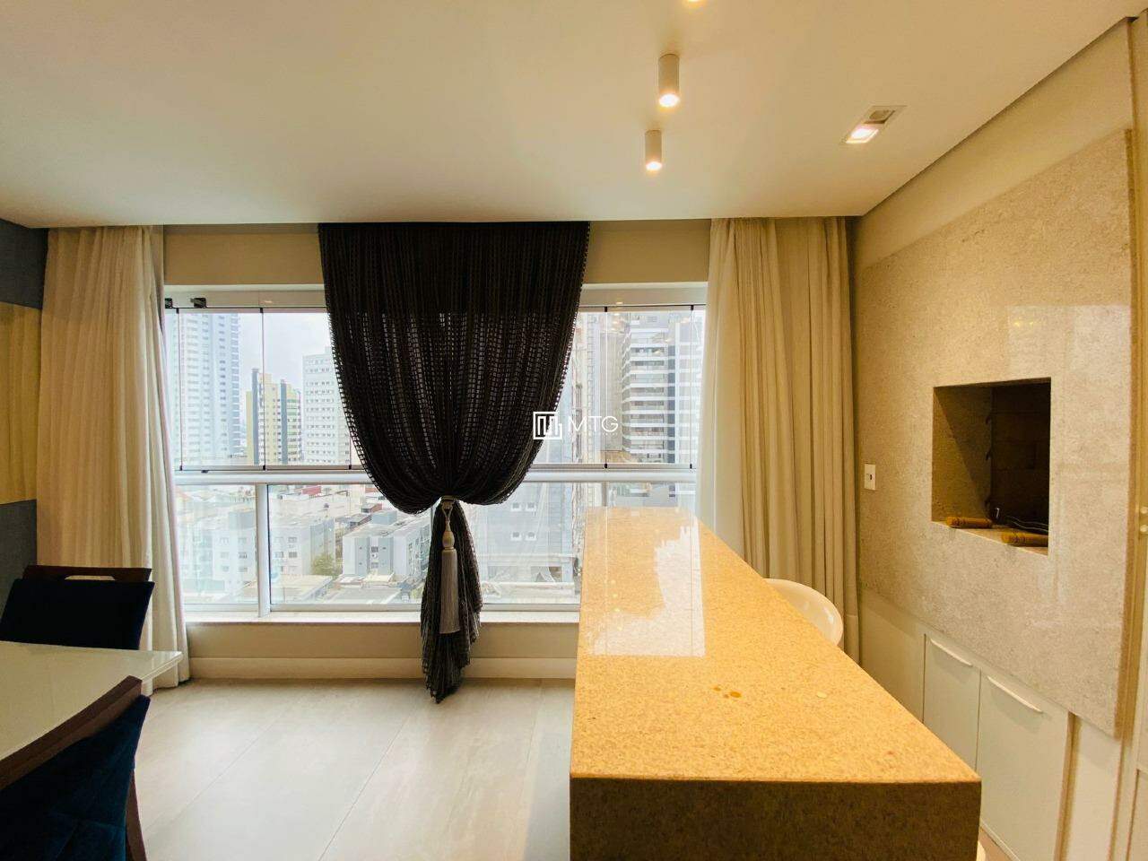 Apartamento para aluguel no Fazenda: 