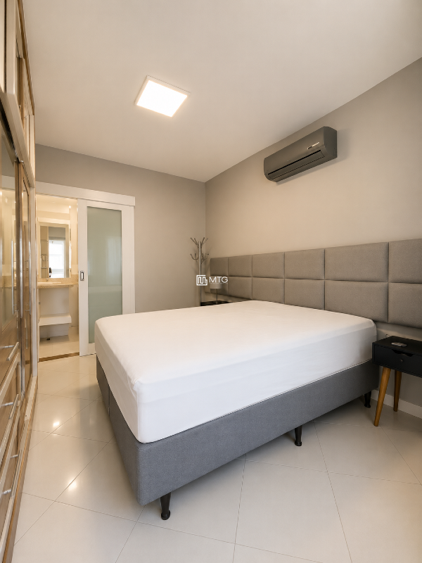 Apartamento para aluguel no Centro: 