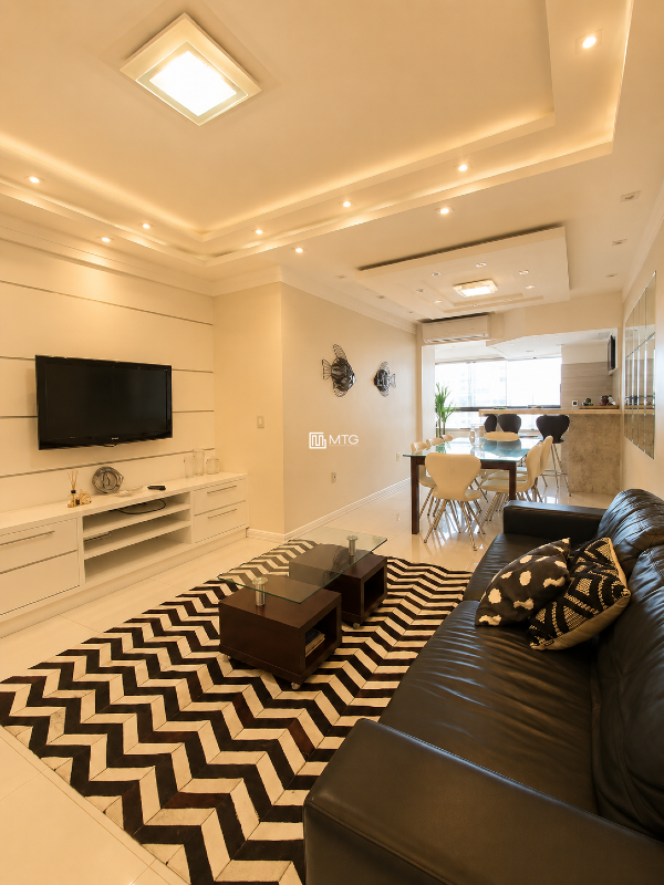 Apartamento para aluguel no Centro: 