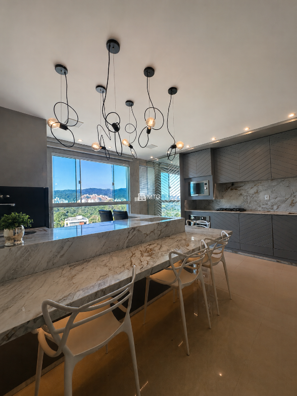 Apartamento para aluguel no Centro: 