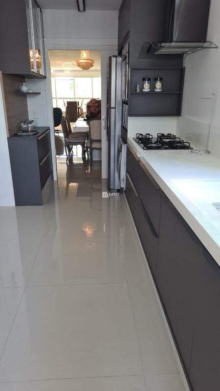 Apartamento para aluguel no Centro: 