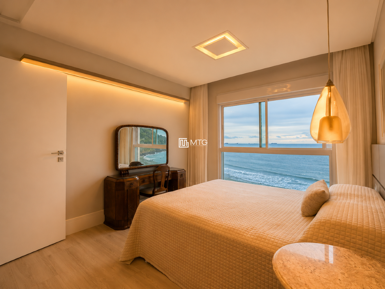 Apartamento para aluguel no Praia Brava de Itajaí: 