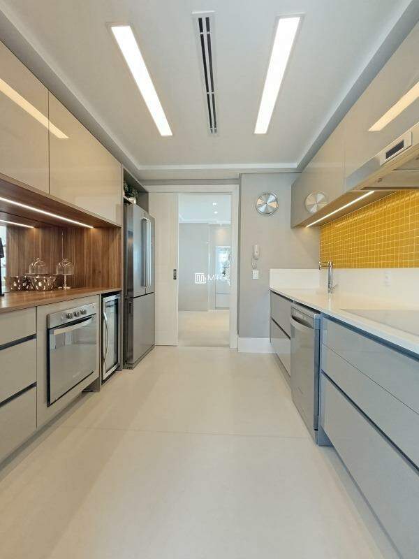 Apartamento para aluguel no Centro: 